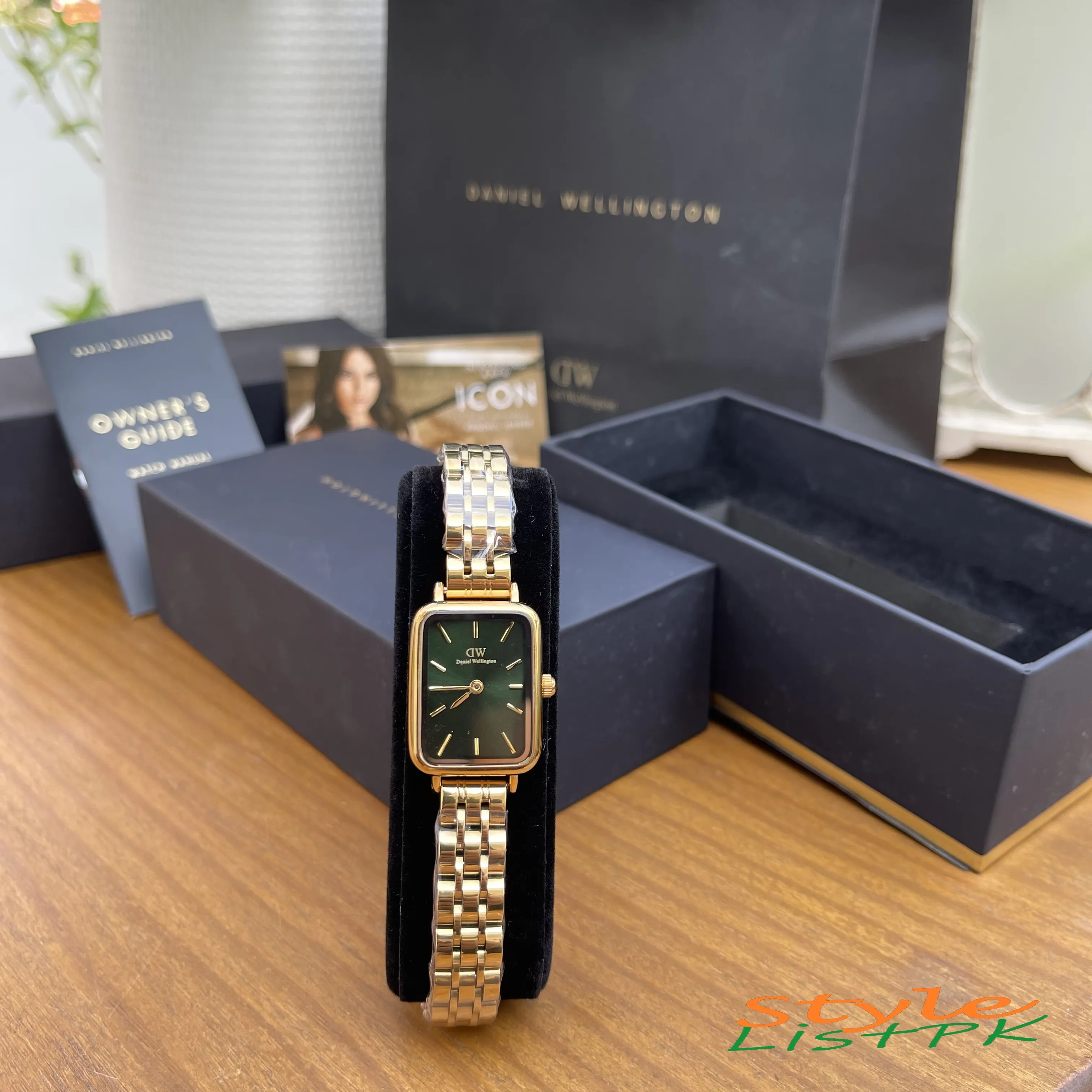 Best Price Daniel Wellington Gold Watch